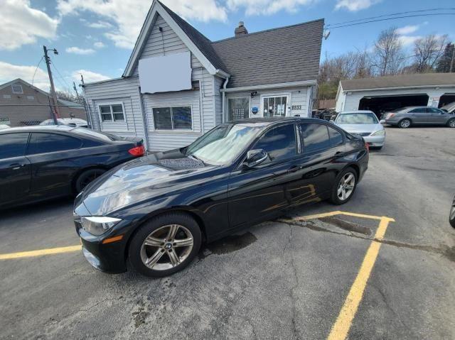 WBA3B5G56FNS14313 BMW 328 Xi Sulev