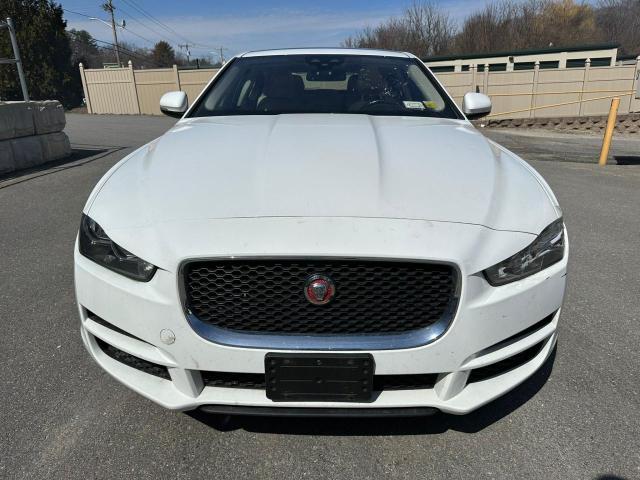 2017 JAGUAR XE - SAJAR4BG9HA951753