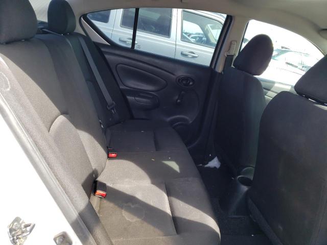 3N1CN7AP6KL815668 Nissan VERSA S