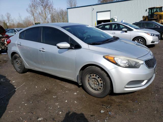 KNAFK4A68E5147477 KIA FORTE LX