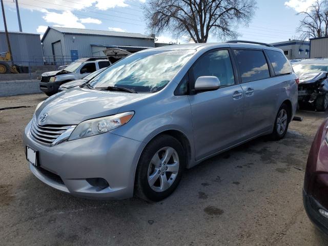 2016 Toyota Sienna LE