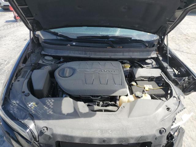 1C4PJLCX8KD263001 Jeep Cherokee Latitude