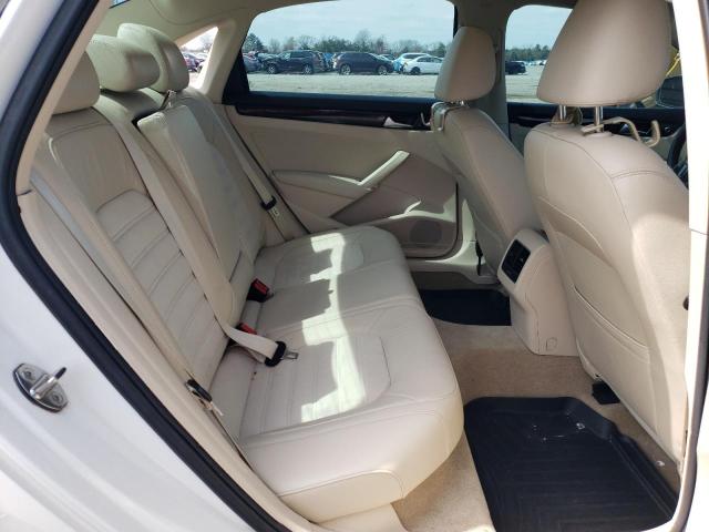 2015 VOLKSWAGEN PASSAT SEL - 1VWCV7A31FC061863