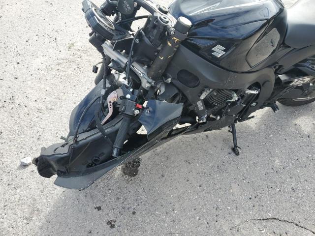 2011 SUZUKI GSX750 - JS1GR7MAXB2104352