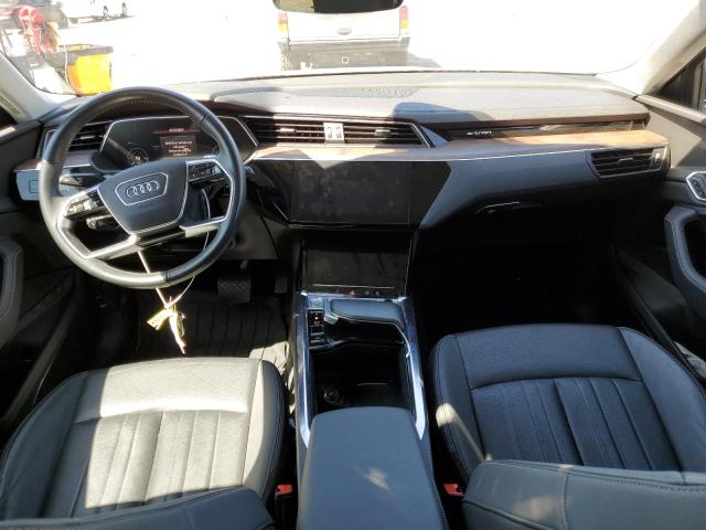 2019 AUDI E-TRON PRE - WA1LAAGE8KB023318