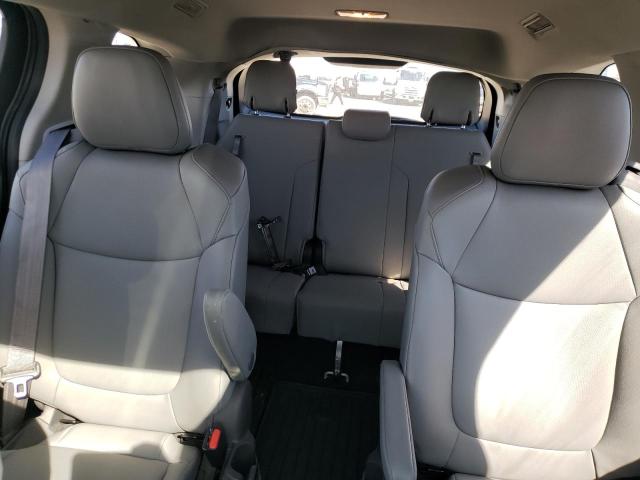 5TDYRKEC8MS018367 Toyota SIENNA XLE