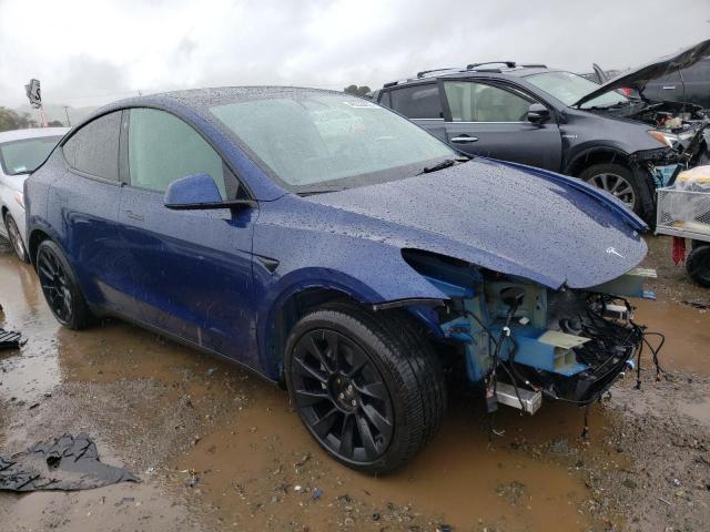 7SAYGAEE0NF493831 Tesla Model Y