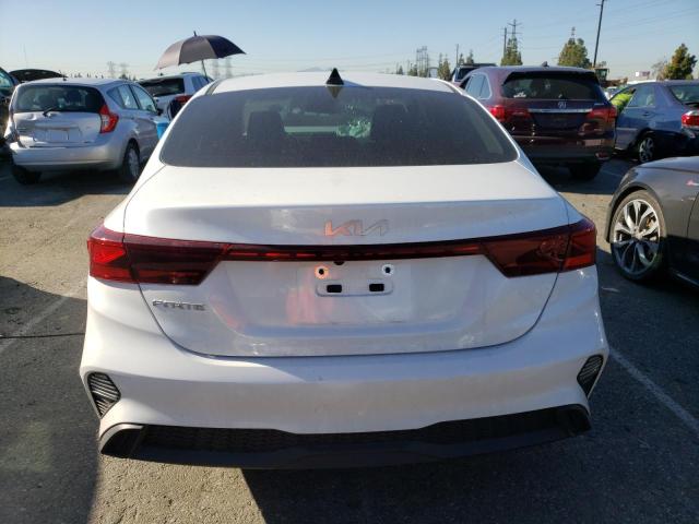 3KPF24AD9PE514184 KIA FORTE LX
