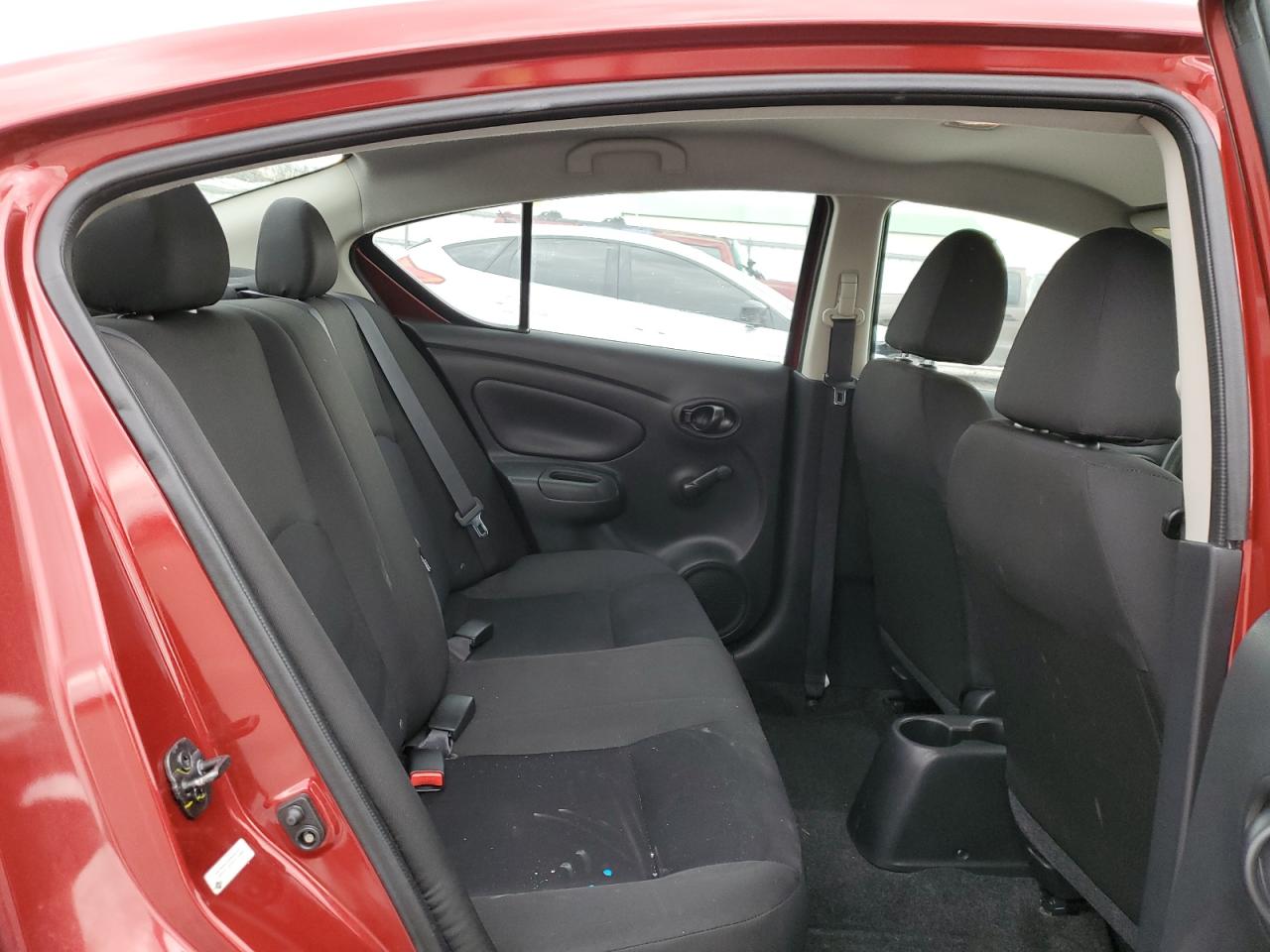 3N1CN7APXJL831404 NISSAN VERSA 2018