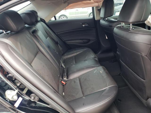 19VDE1F35FE002121 Acura ILX 20