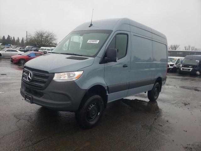 Salvage cars for sale from Copart Woodburn, OR: 2022 Mercedes-Benz Sprinter 2500