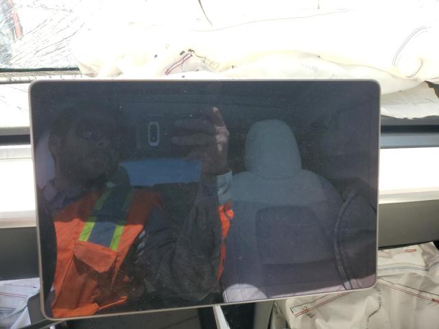 5YJ3E1EB8LF795853 Tesla MODEL 3