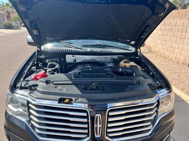5LMJJ2JT4HEL03375 Lincoln Navigator Select
