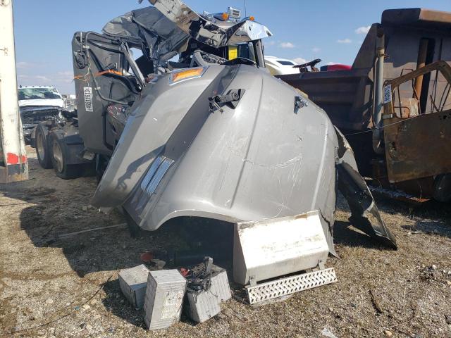 Salvage cars for sale from Copart Elgin, IL: 2020 Mack Anthem