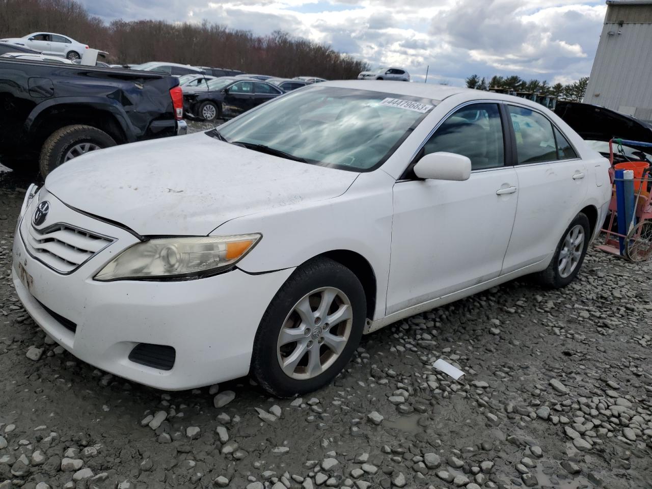 4T4BF3EK2BR178105 2011 Toyota Camry Base