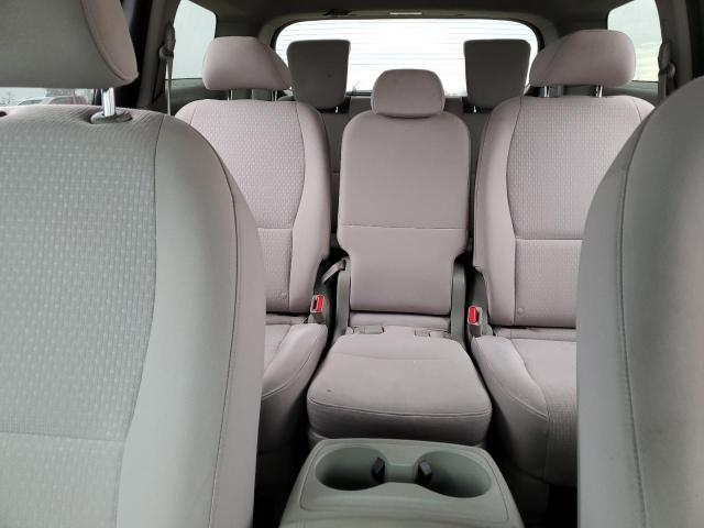 KNDMB5C11J6389341 KIA SEDONA LX
