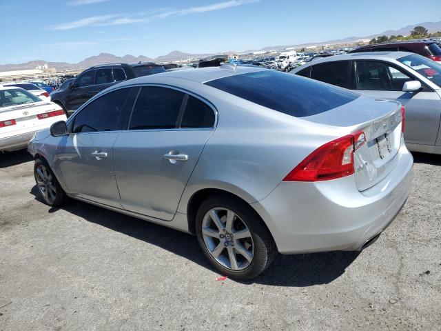 YV1612TK0G2396911 Volvo S60 Premier
