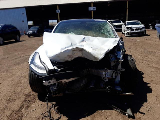 5YJ3E1EB5KF513182 Tesla MODEL 3