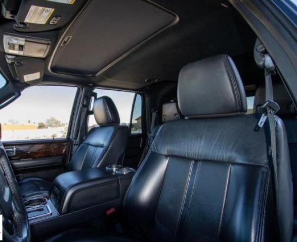 5LMJJ2JT4HEL03375 Lincoln Navigator Select