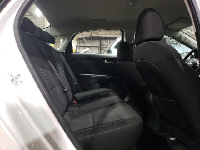 3KPF34AD1KE127179 KIA Forte Gt Line