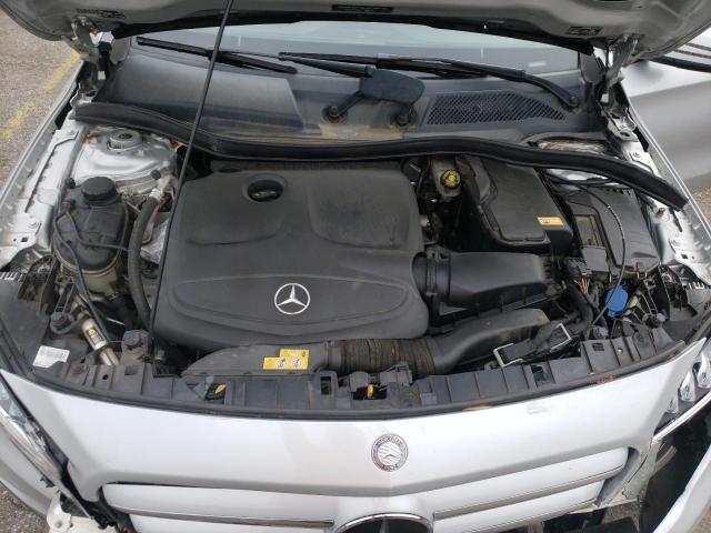 2016 MERCEDES-BENZ GLA 250 - WDCTG4EB1GJ214200