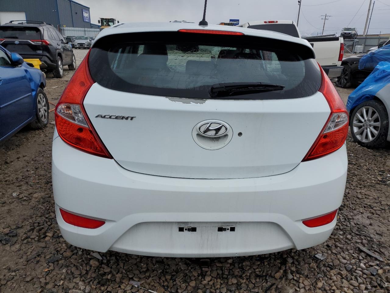 KMHCU5AE4DU073956 2013 Hyundai Accent Gls