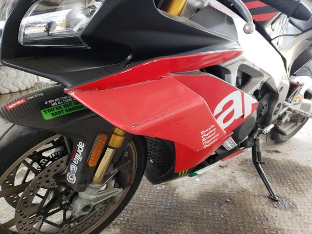 2019 APRILIA RSV ZD4KEUA05KS000152