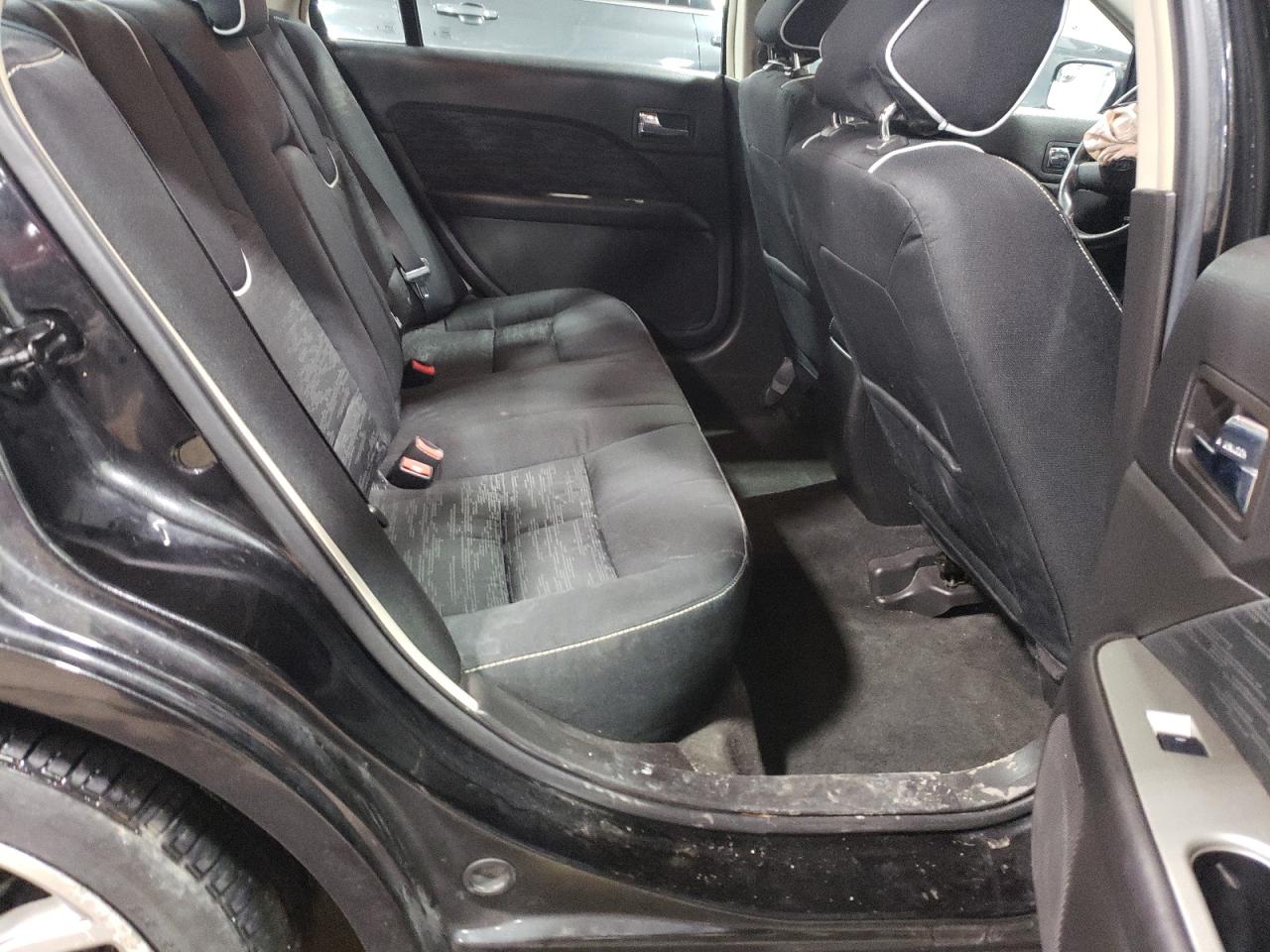 3FAHP0HA7CR386857 2012 Ford Fusion Se