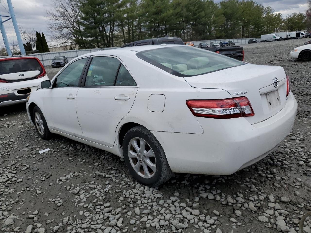 4T4BF3EK2BR178105 2011 Toyota Camry Base