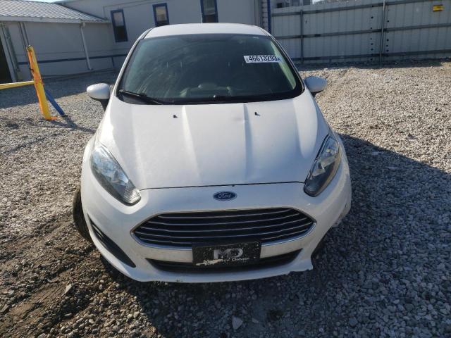 VIN 3FADP4BJ4KM158213 2019 FORD FIESTA no.5