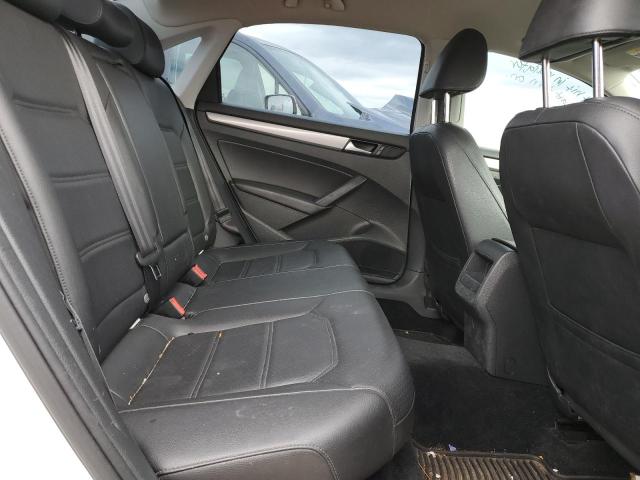 2015 VOLKSWAGEN PASSAT S - 1VWAS7A36FC006857