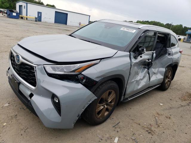 2023 Toyota Highlander Hybrid 