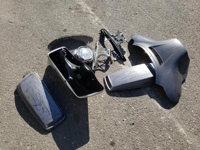 2015 HARLEY-DAVIDSON FLHXS STRE - 1HD1KRM12FB672739