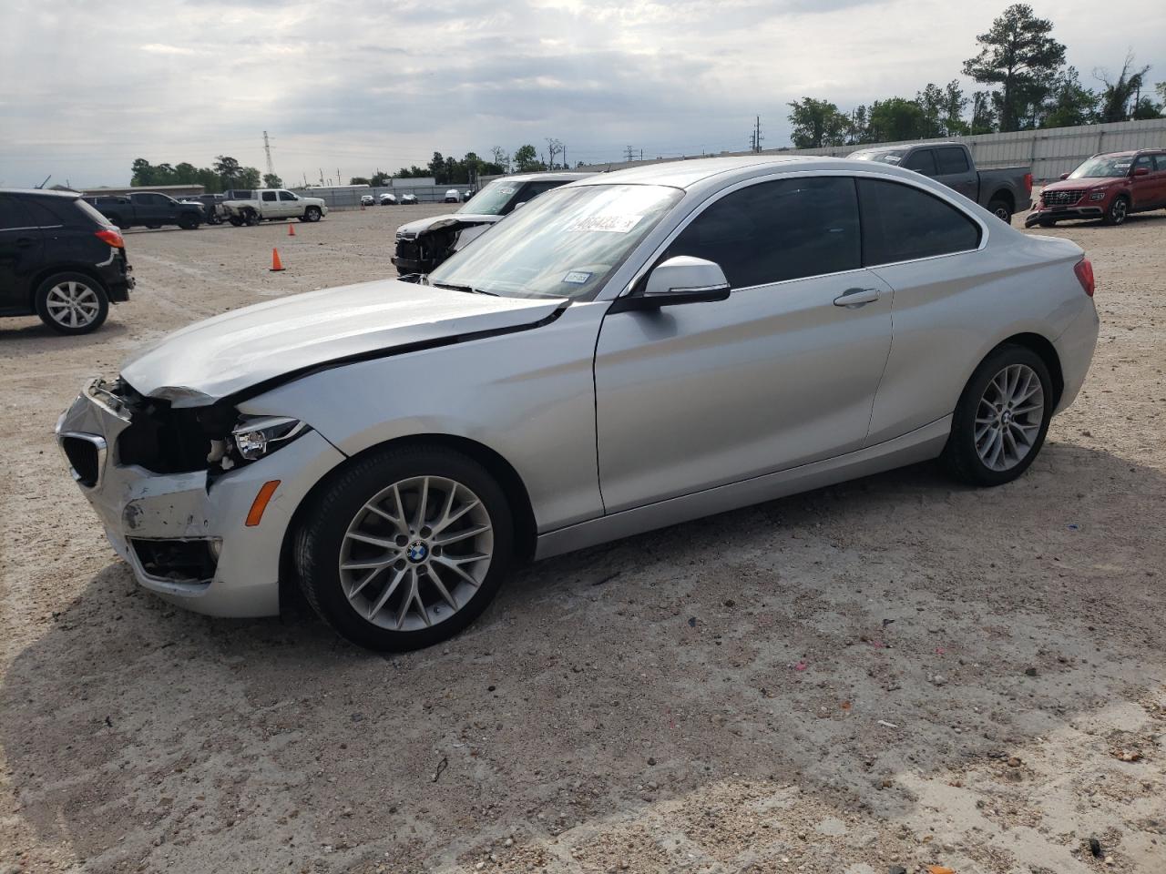 BMW 228i