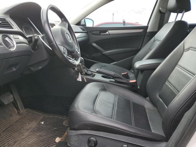 2015 VOLKSWAGEN PASSAT S - 1VWAS7A36FC006857
