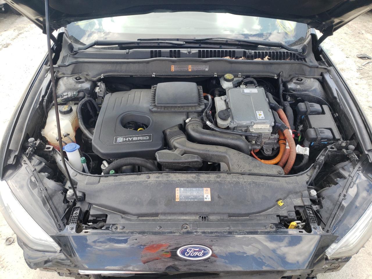 3FA6P0LU7HR357052 FORD FUSION 2017