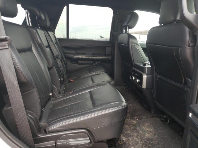 1FMJU1HT6KEA82458 Ford Expedition Xlt