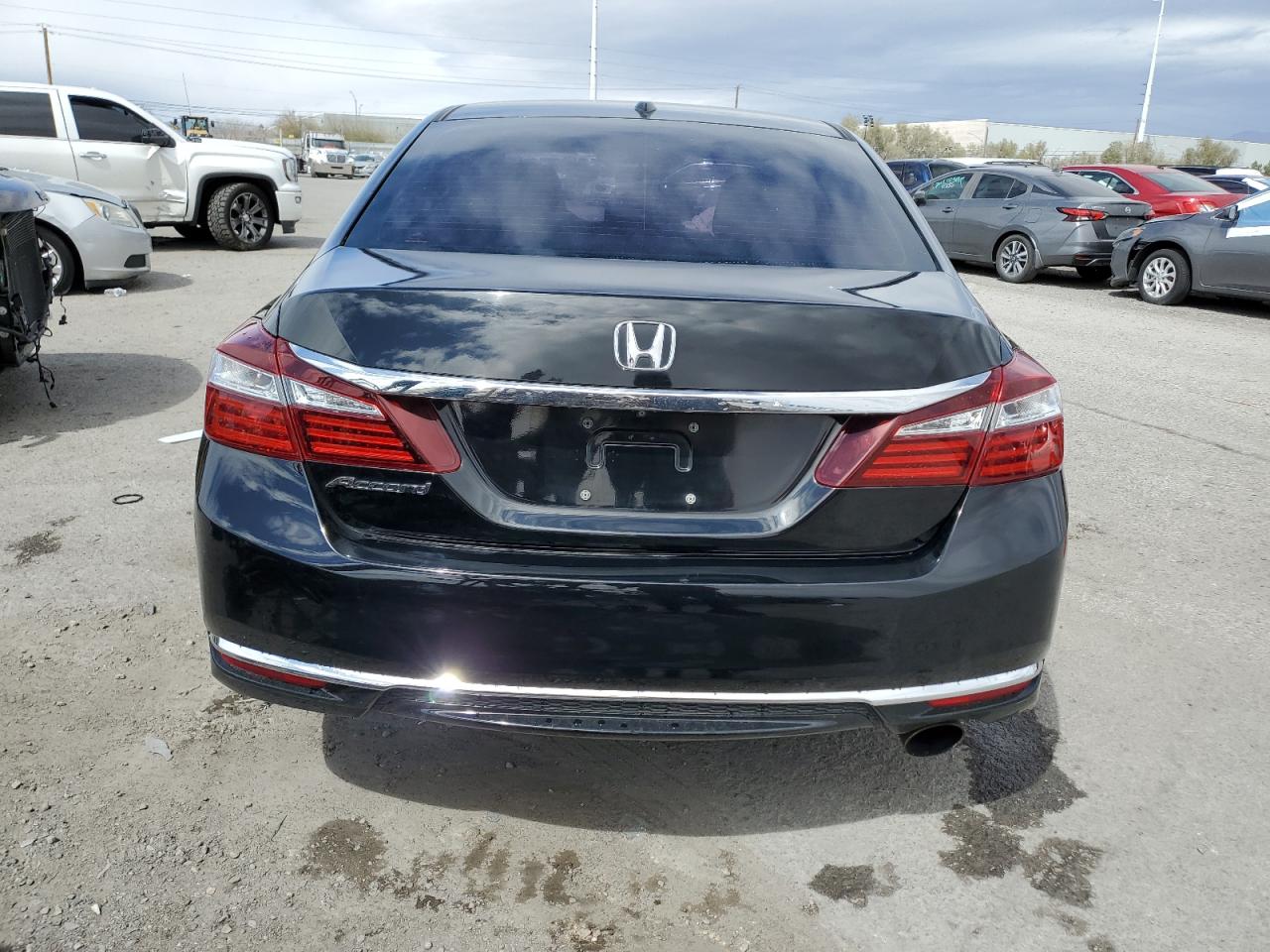 2016 Honda Accord Ex vin: 1HGCR2F09GA157375