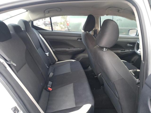 3N1CN8EV6ML881705 Nissan VERSA SV
