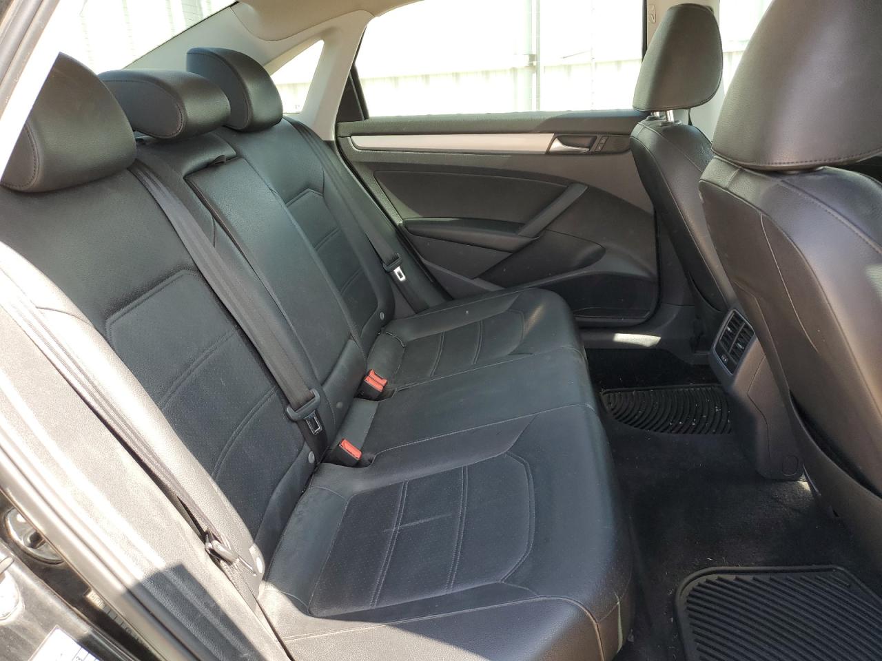 2013 Volkswagen Passat Se VIN: 1VWBP7A36DC065281 Lot: 46886663