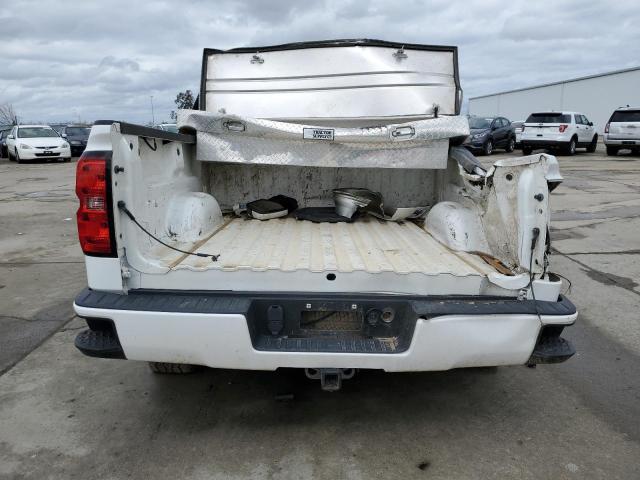 2018 CHEVROLET SILV1500 2 - 3GCUKREC7JG508028