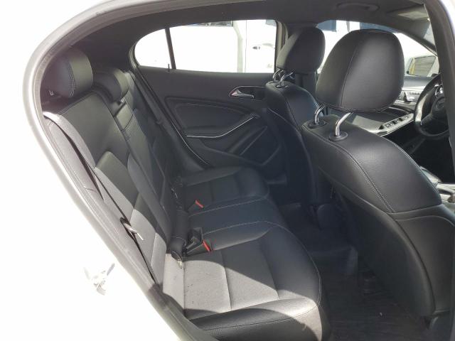 2018 MERCEDES-BENZ GLA 250 - WDCTG4EB0JJ492271