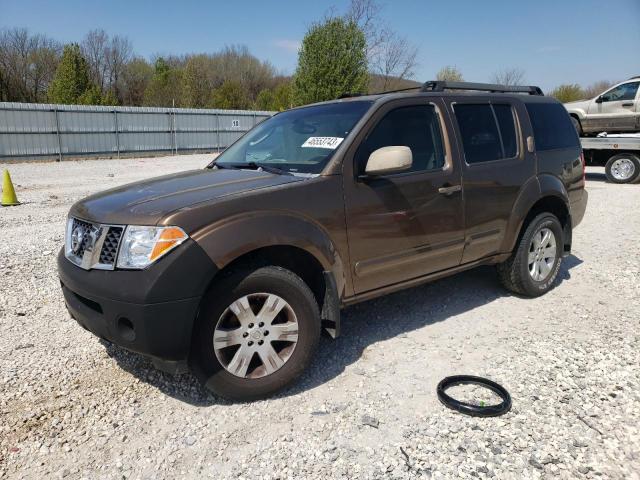 2005 Nissan Pathfinder LE