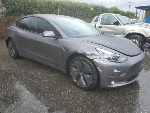 5YJ3E1EA2JF076103 Tesla MODEL 3