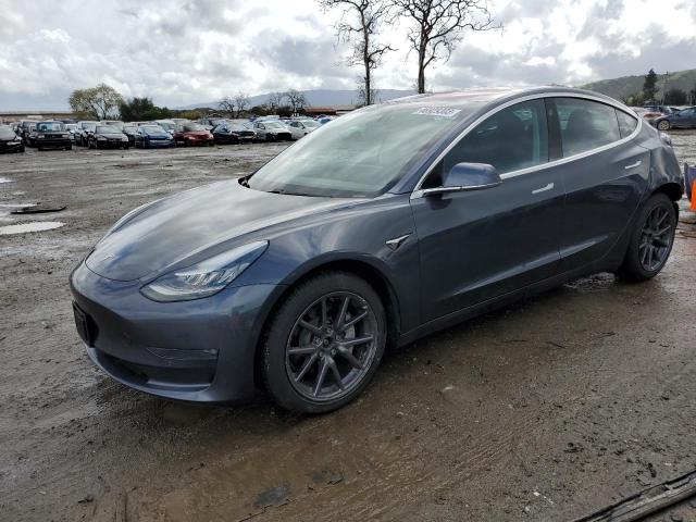 5YJ3E1EBXKF205439 Tesla Model 3 