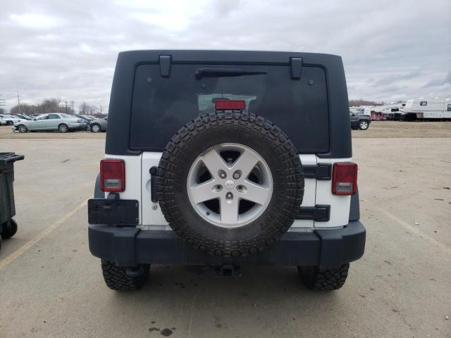 1C4BJWDG1EL313581 Jeep Wrangler Unlimited Sport