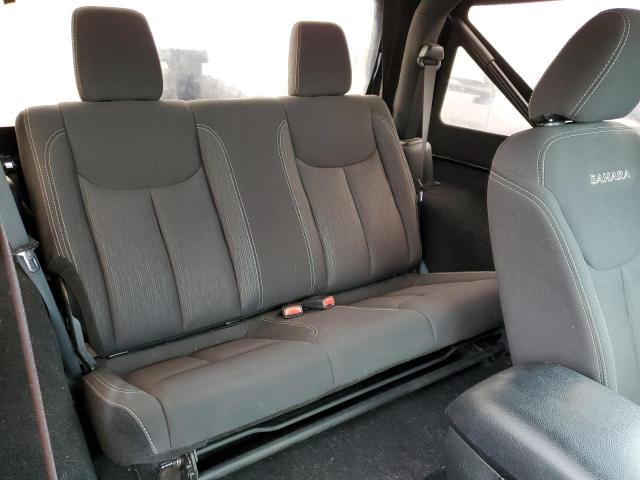 1C4AJWBG8JL823418 Jeep Wrangler Sahara