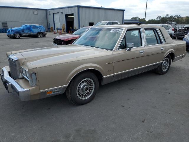 1988 Lincoln Town Car Signature