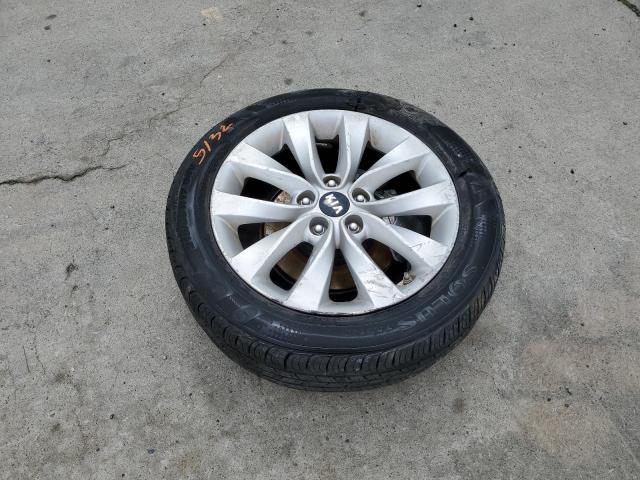 5XXGT4L30GG060906 KIA Optima Lx