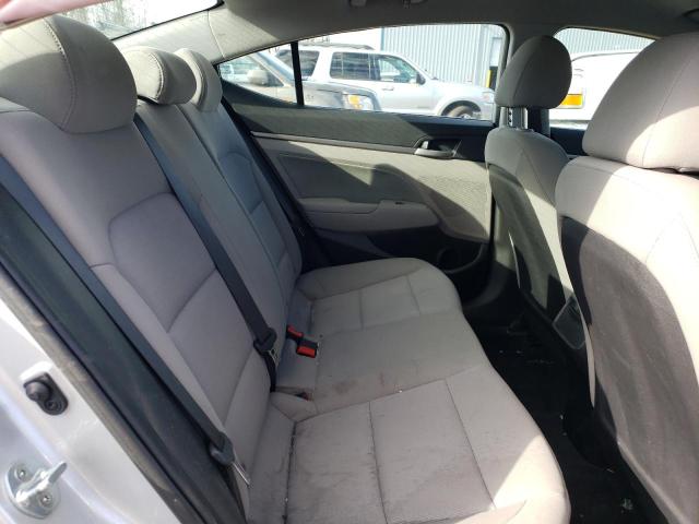 5NPD84LF1JH340800 Hyundai ELANTRA SEL
